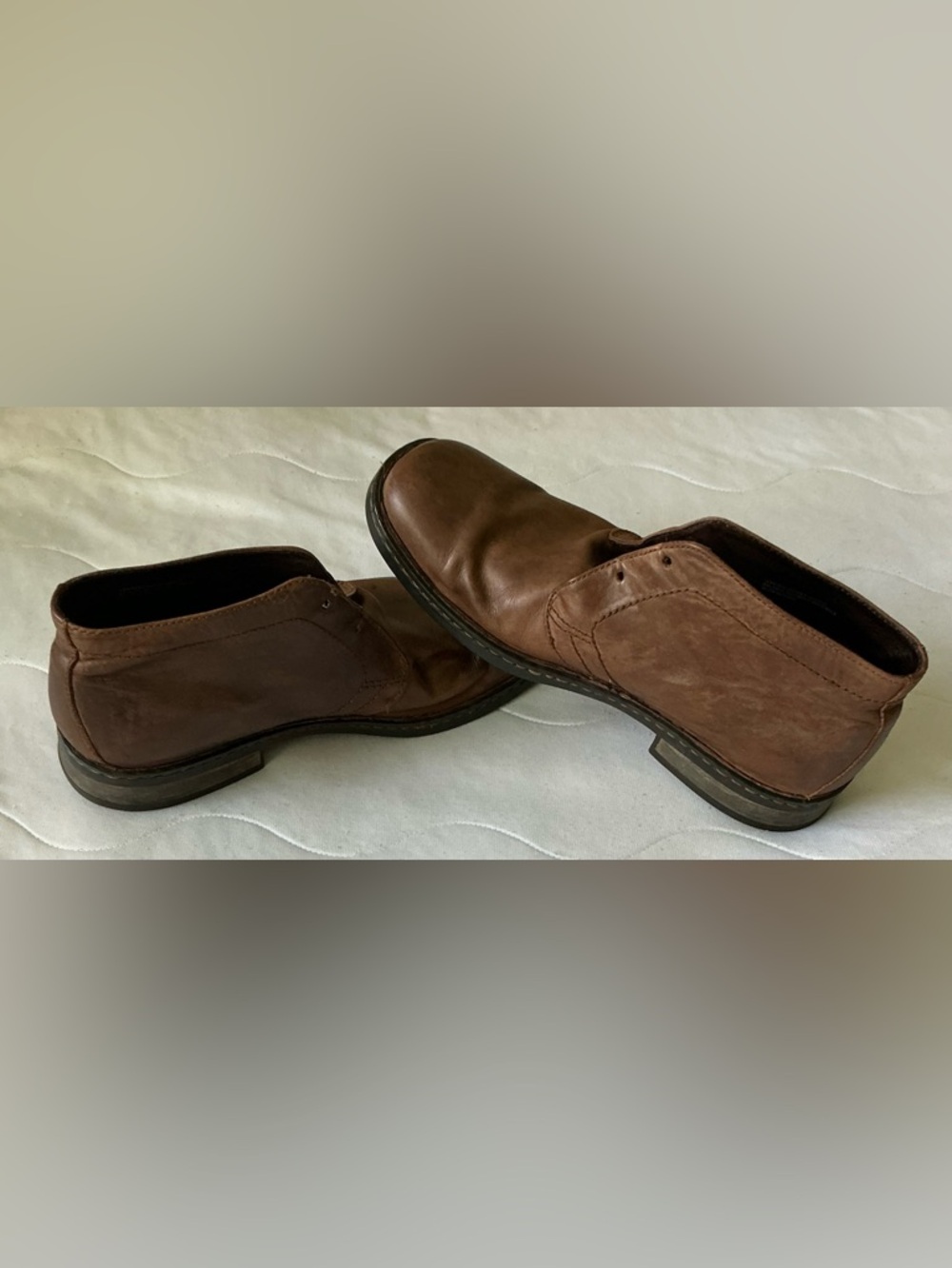 BORN Brown Leather Men Chukka Boots Size 11 Mid-Top Ankle Leather NO SHOE LACES